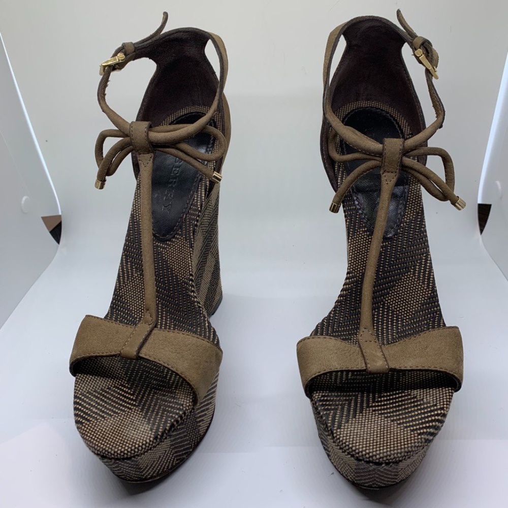 Burberry Wedge Sandal Size 38